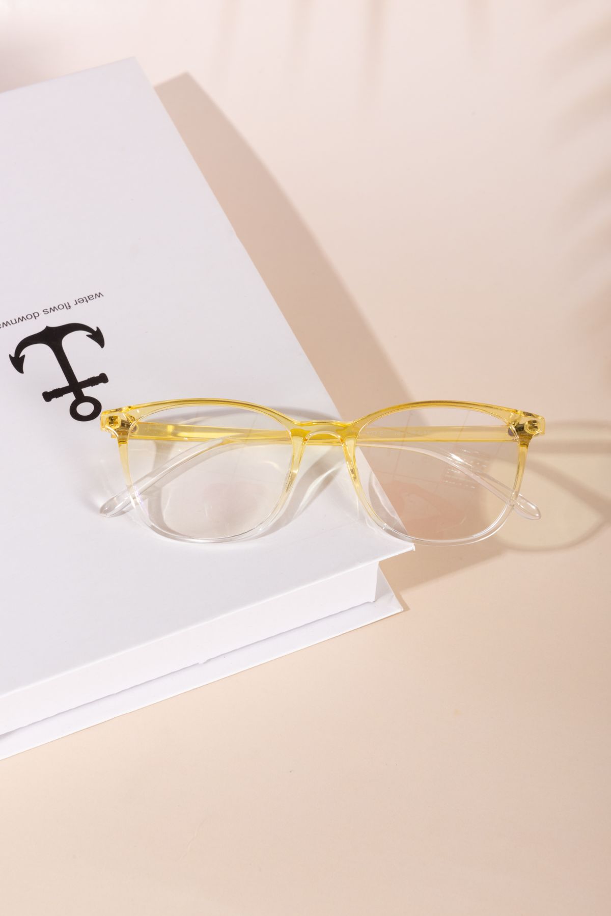 Eyeglasses